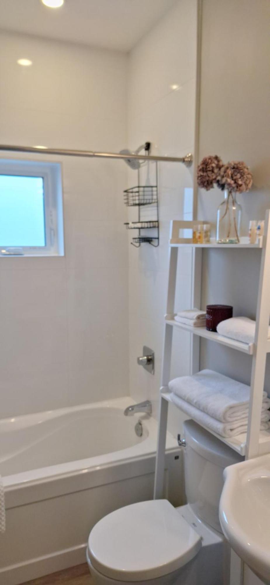 Two Bedroom Serenity With Ac- Complimentary Welcome Treats Séjour chez l'habitant